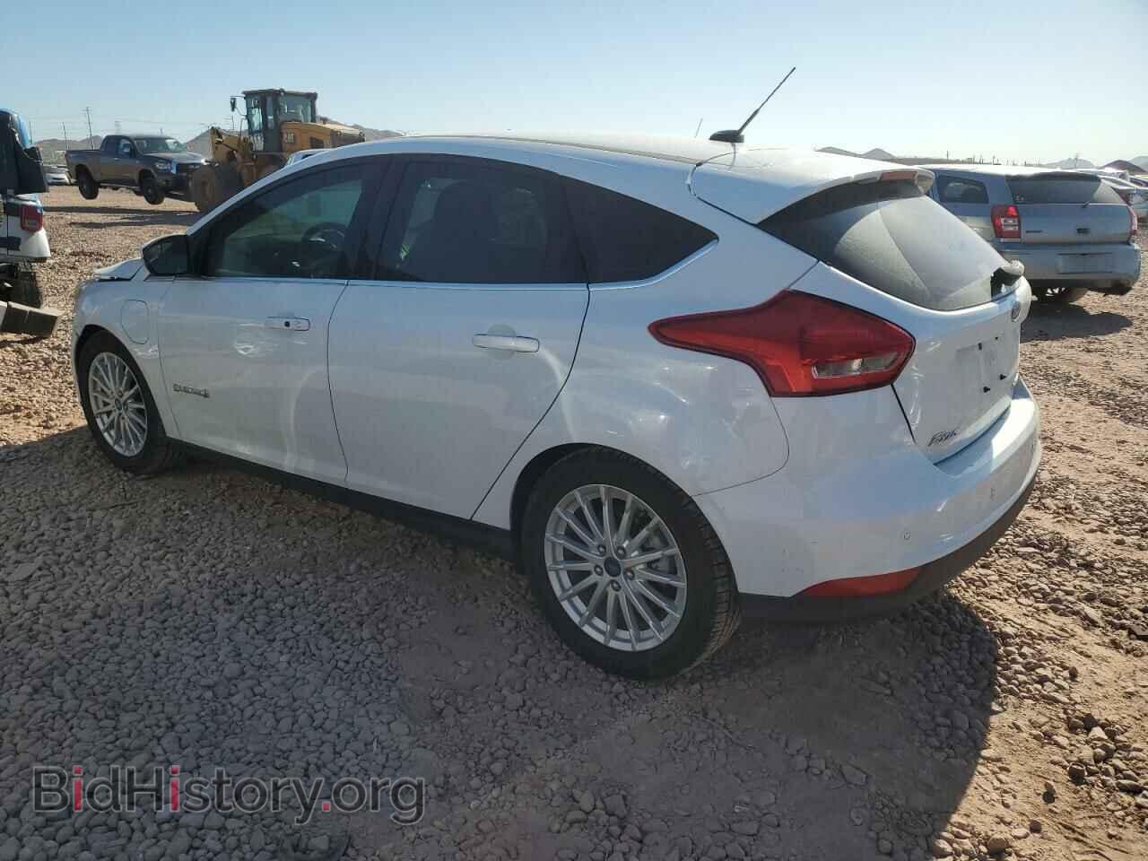 2017 FORD FOCUS - VIN: 1FADP3R46HL224538 - Фото 2