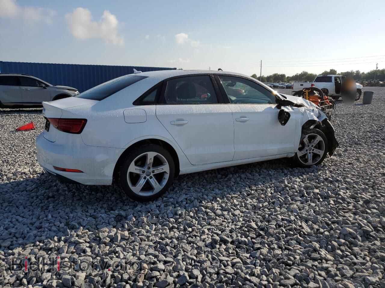 2017 AUDI A3 - VIN: WAUAUGFF2H1052164 - Фото 3