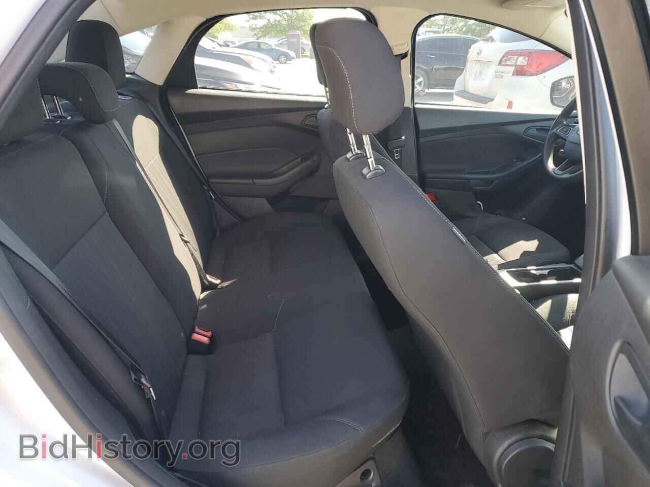 2016 FORD FOCUS - VIN: 1FADP3E21GL226071 - Фото 10