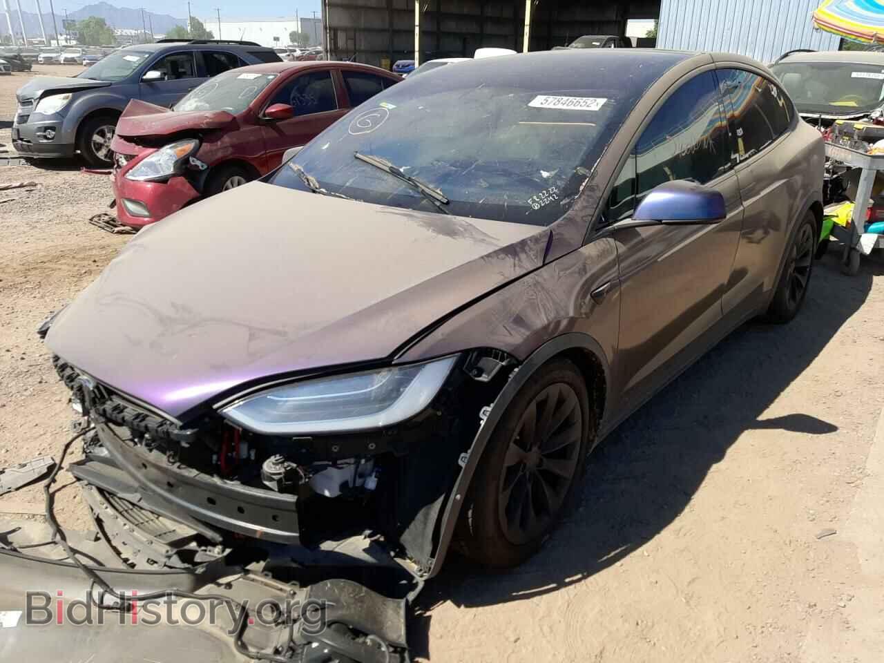 2017 TESLA MODEL X - VIN: 5YJXCDE21HF052242 - Фото 2