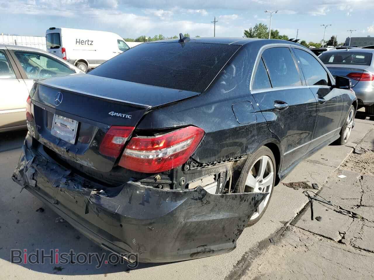 2011 MERCEDES-BENZ E-CLASS - VIN: WDDHF9AB5BA506240 - Фото 4