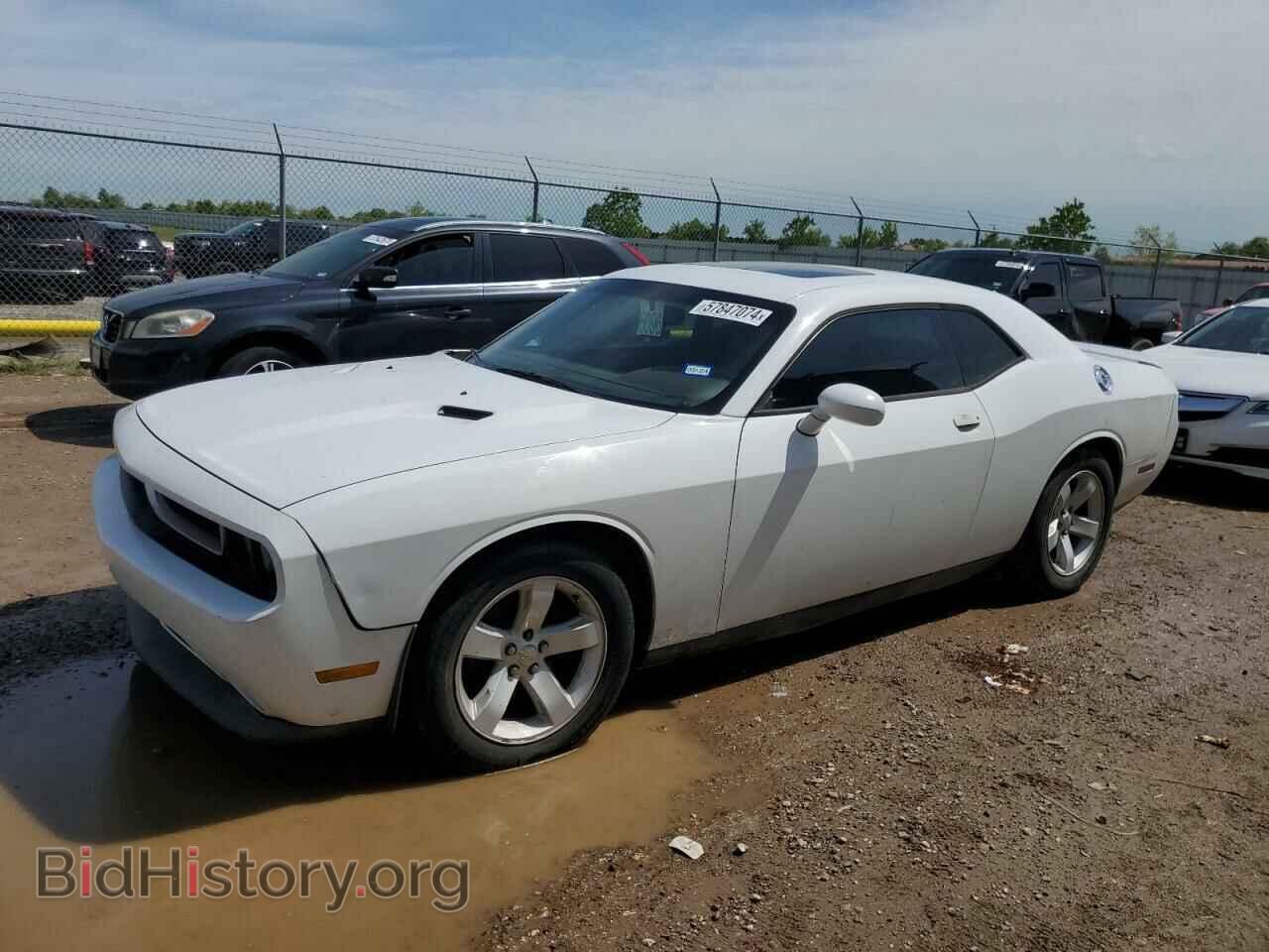 Фотография 2C3CDYAG1CH231988 - DODGE CHALLENGER 2012