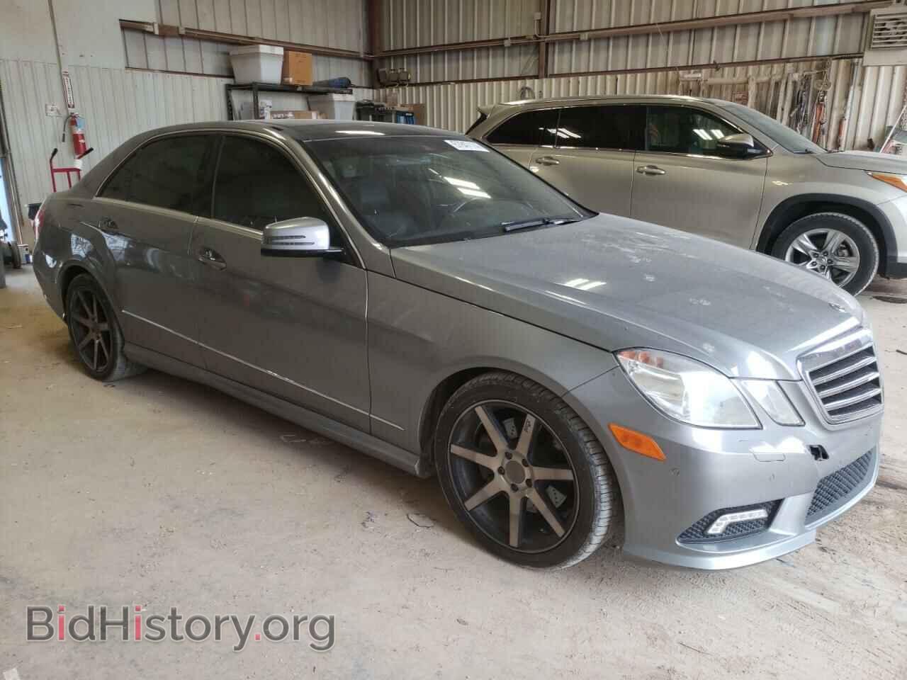 2011 MERCEDES-BENZ E-CLASS - VIN: WDDHF8HB3BA295524 - Фото 4