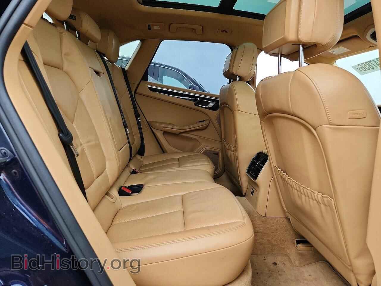 2017 PORSCHE MACAN - VIN: WP1AA2A58HLB02677 - Photo 11