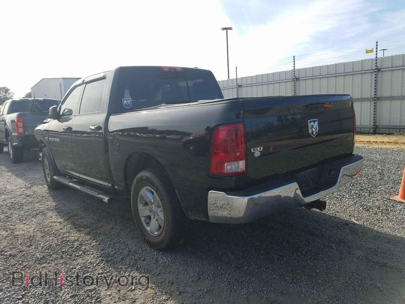 2011 DODGE RAM 1500 - VIN: 1D7RB1CT5BS656740 - Фото 3
