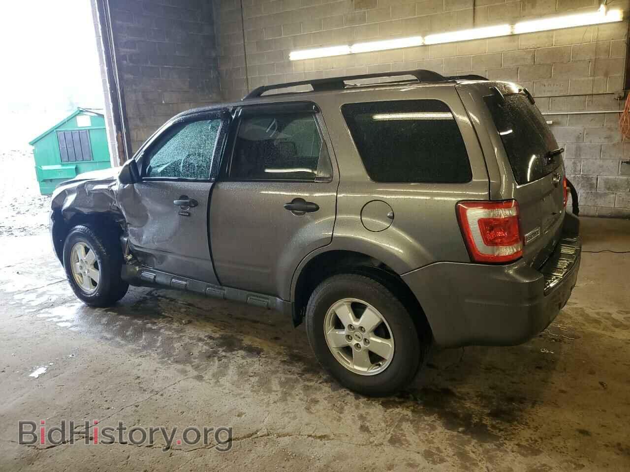 2011 FORD ESCAPE - VIN: 1FMCU0DG9BKC03271 - Фото 2