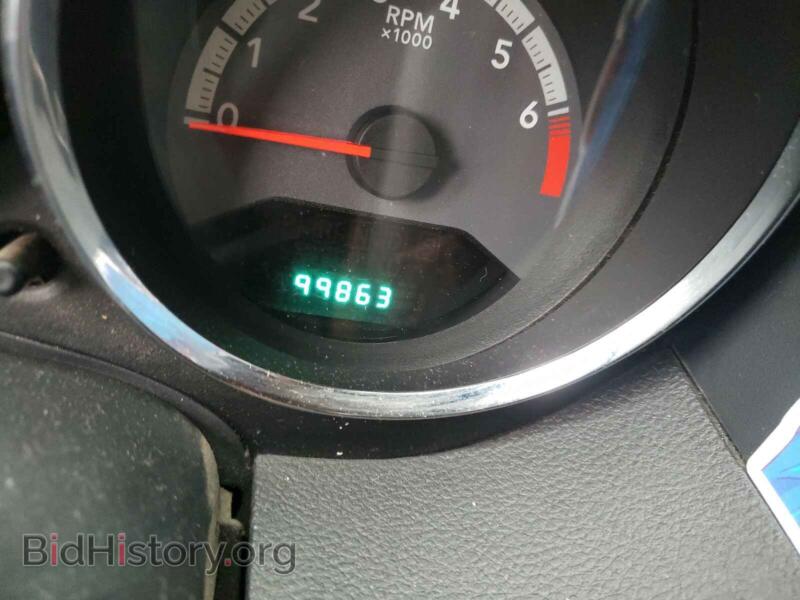 2010 Dodge CALIBER (VIN 1B3CB9HB5AD615219) — photo 8 of 10