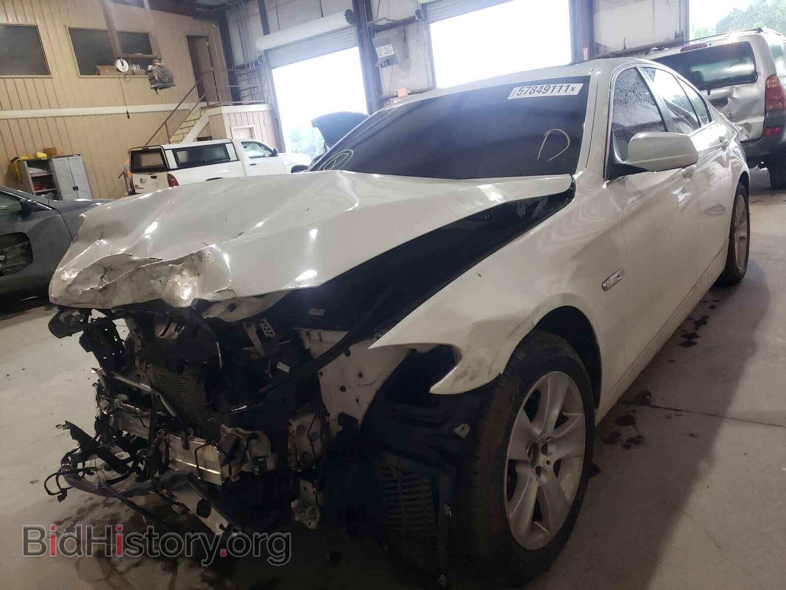2012 BMW 5 SERIES - VIN: WBAXG5C57CDX02602 - Фото 2