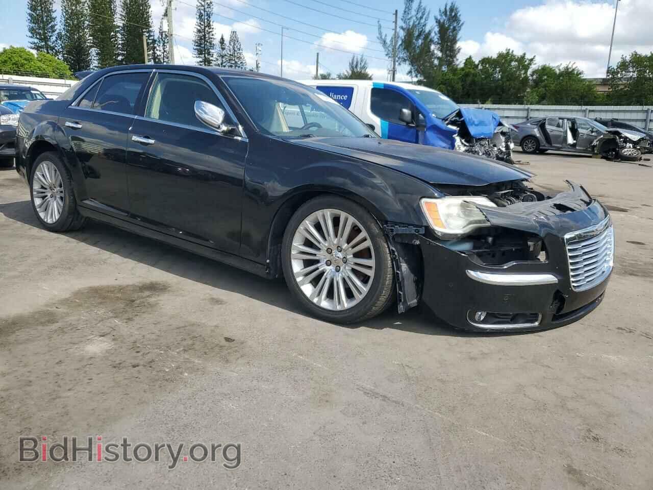 2011 CHRYSLER 300 - VIN: 2C3CA6CT0BH599343 - Фото 4