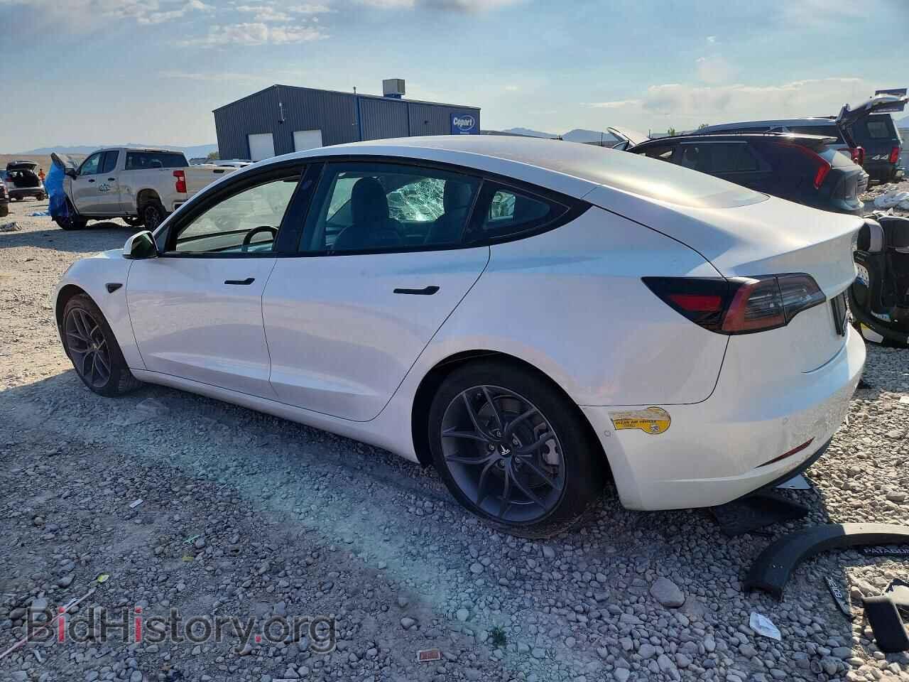 2022 TESLA MODEL 3 - VIN: 5YJ3E1EB8NF142815 - Photo 2