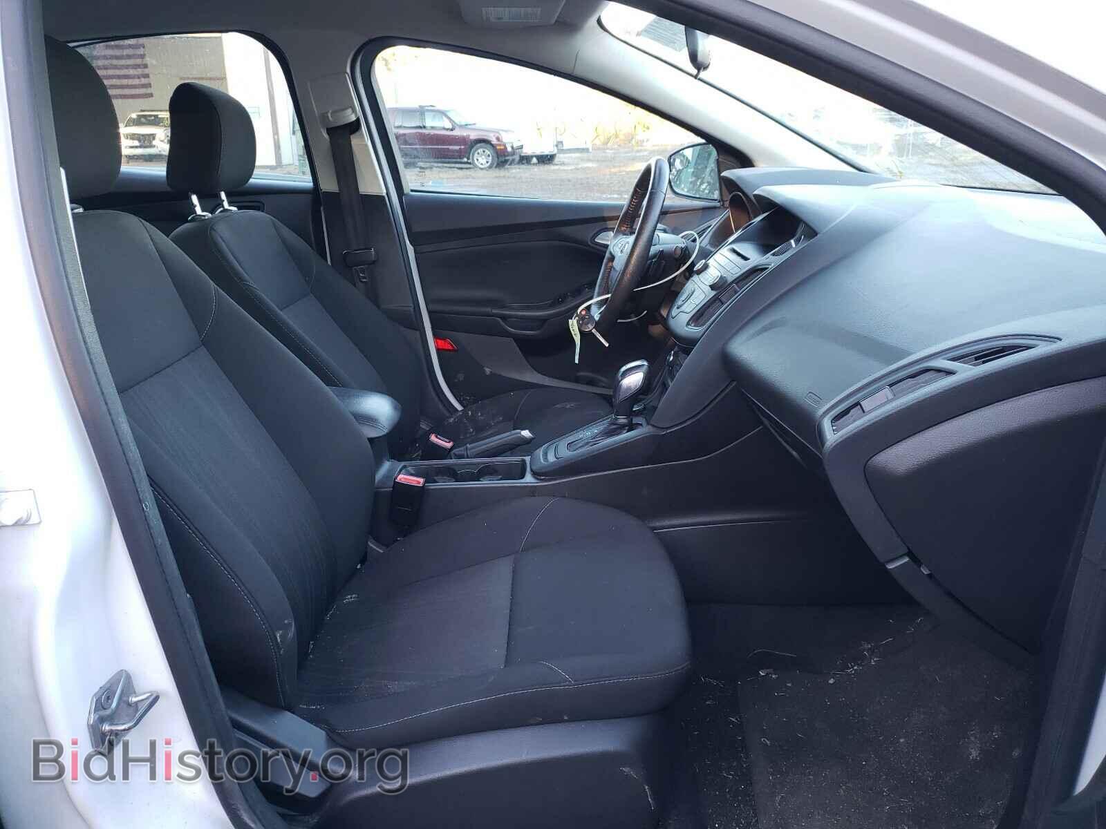 2016 FORD FOCUS - VIN: 1FADP3F26GL370889 - Photo 5