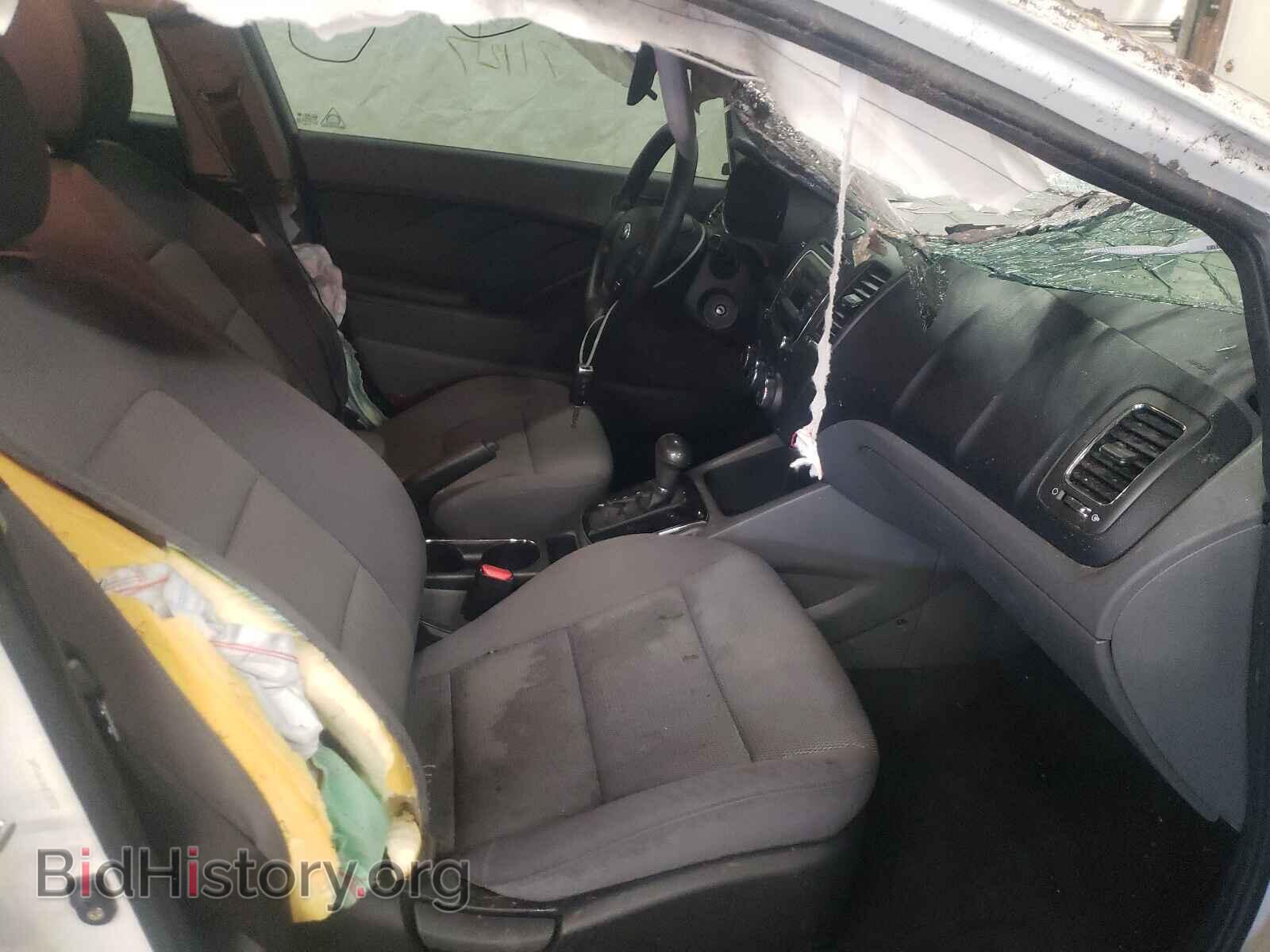 2017 KIA FORTE - VIN: 3KPFK4A74HE135752 - Фото 5