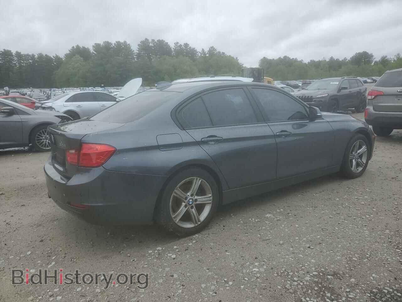 2013 BMW 3 SERIES - VIN: WBA3B3C54DF536076 - Фото 3
