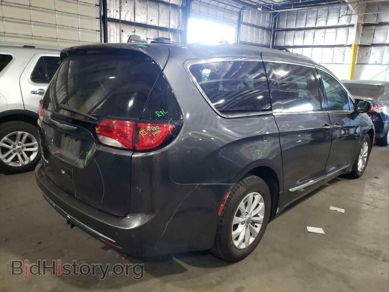 2017 CHRYSLER PACIFICA - VIN: 2C4RC1BG0HR583850 - Photo 4