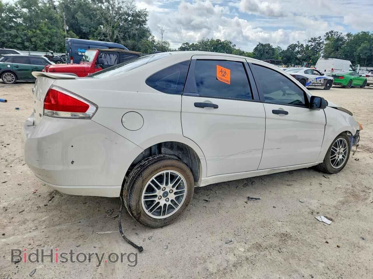 2011 FORD FOCUS - VIN: 1FAHP3FN5BW132941 - Photo 3