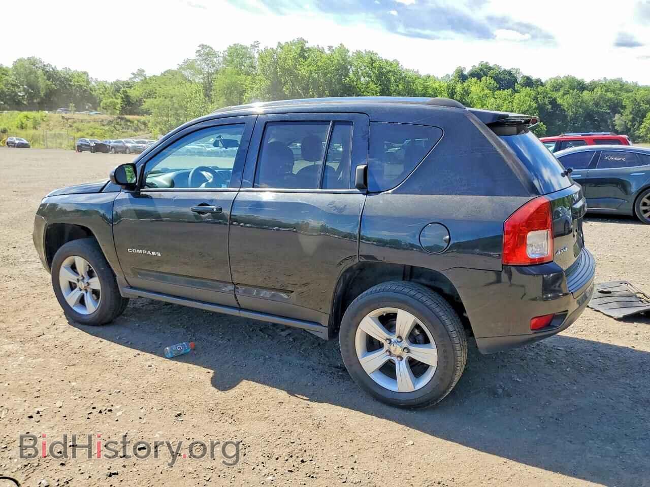 2011 JEEP COMPASS - VIN: 1J4NF1FB3BD136289 - Photo 2