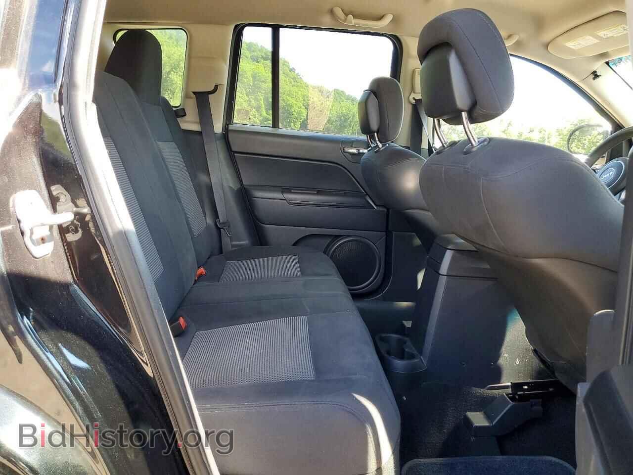 2011 JEEP COMPASS - VIN: 1J4NF1FB3BD136289 - Photo 11