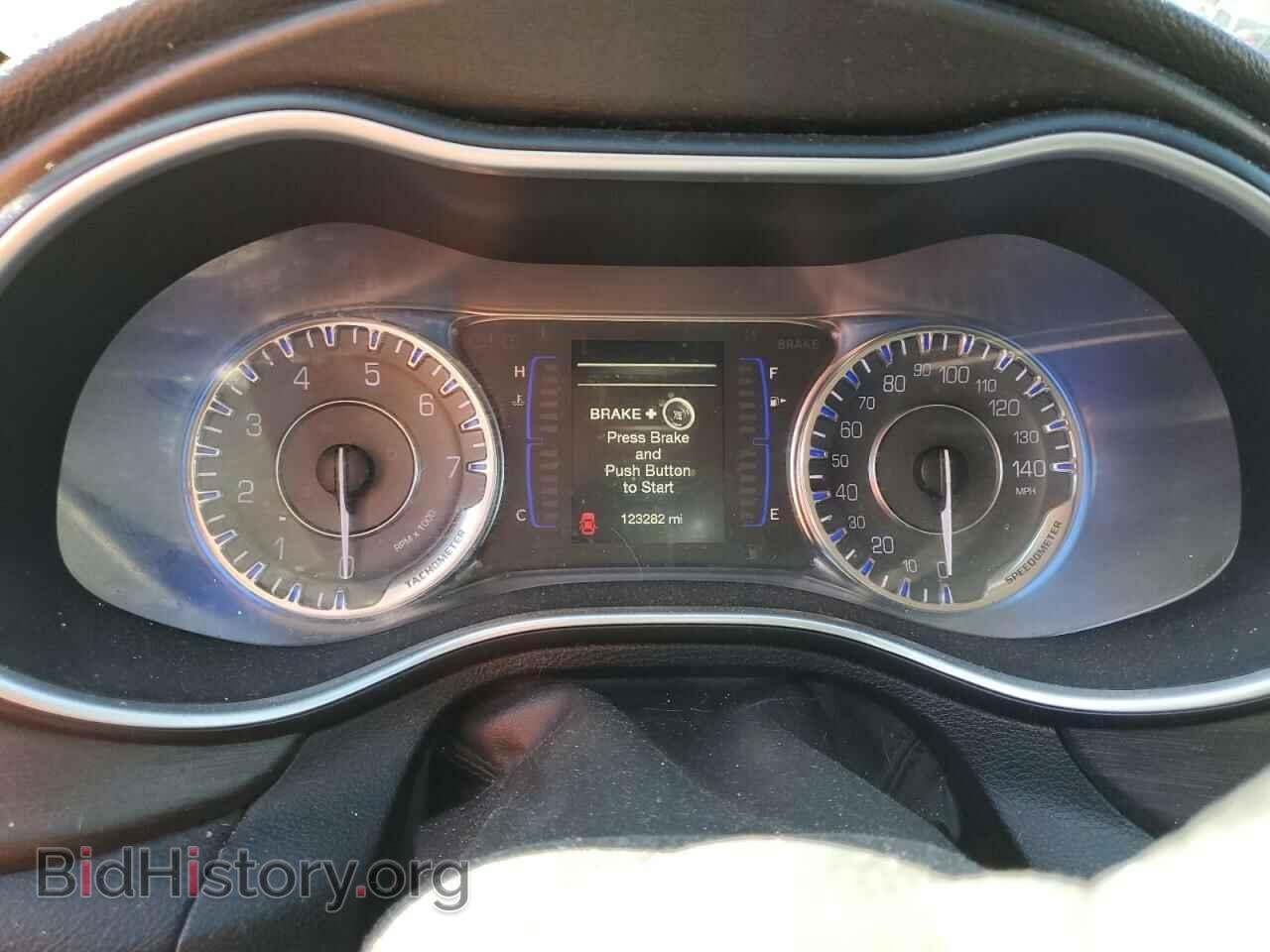 2016 CHRYSLER 200 - VIN: 1C3CCCAB8GN131300 - Фото 9