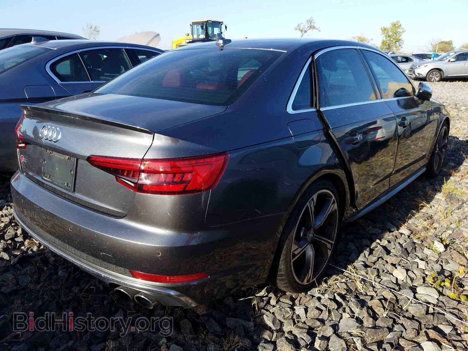 2018 AUDI S4/RS4 - VIN: WAUC4AF45JA001820 - Фото 4