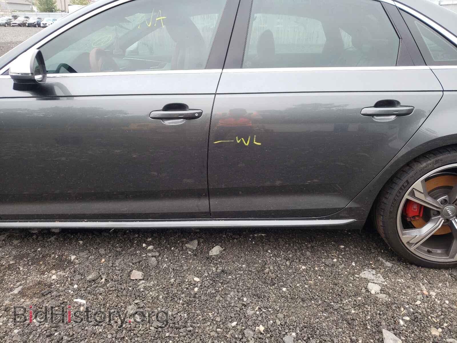 2018 AUDI S4/RS4 - VIN: WAUC4AF45JA001820 - Фото 9