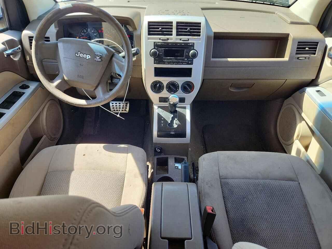 2008 JEEP COMPASS - VIN: 1J8FF47W68D713640 - Фото 8