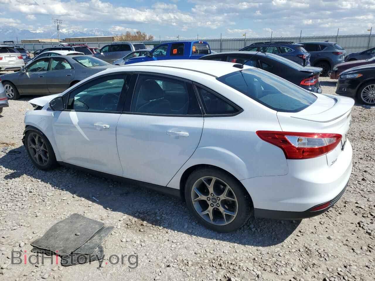 2014 FORD FOCUS - VIN: 1FADP3F28EL325238 - Фото 2