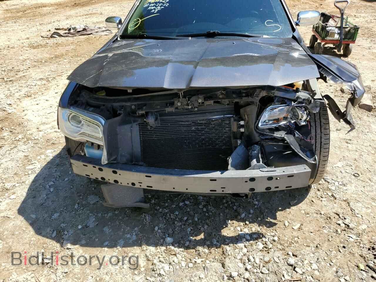 2019 CHRYSLER 300 - VIN: 2C3CCAEG4KH563040 - Фото 9