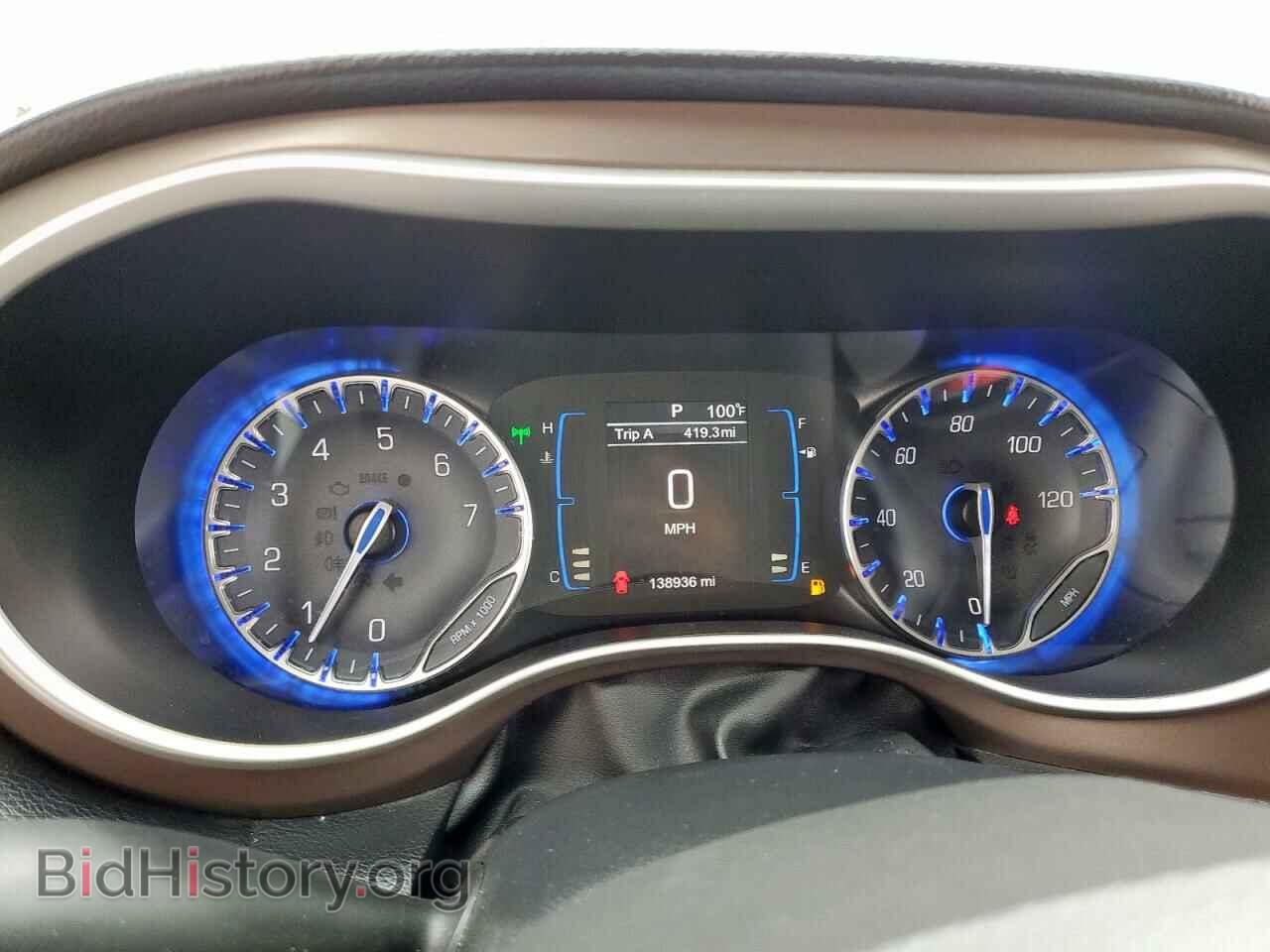 2017 CHRYSLER PACIFICA - VIN: 2C4RC1DGXHR577647 - Photo 9