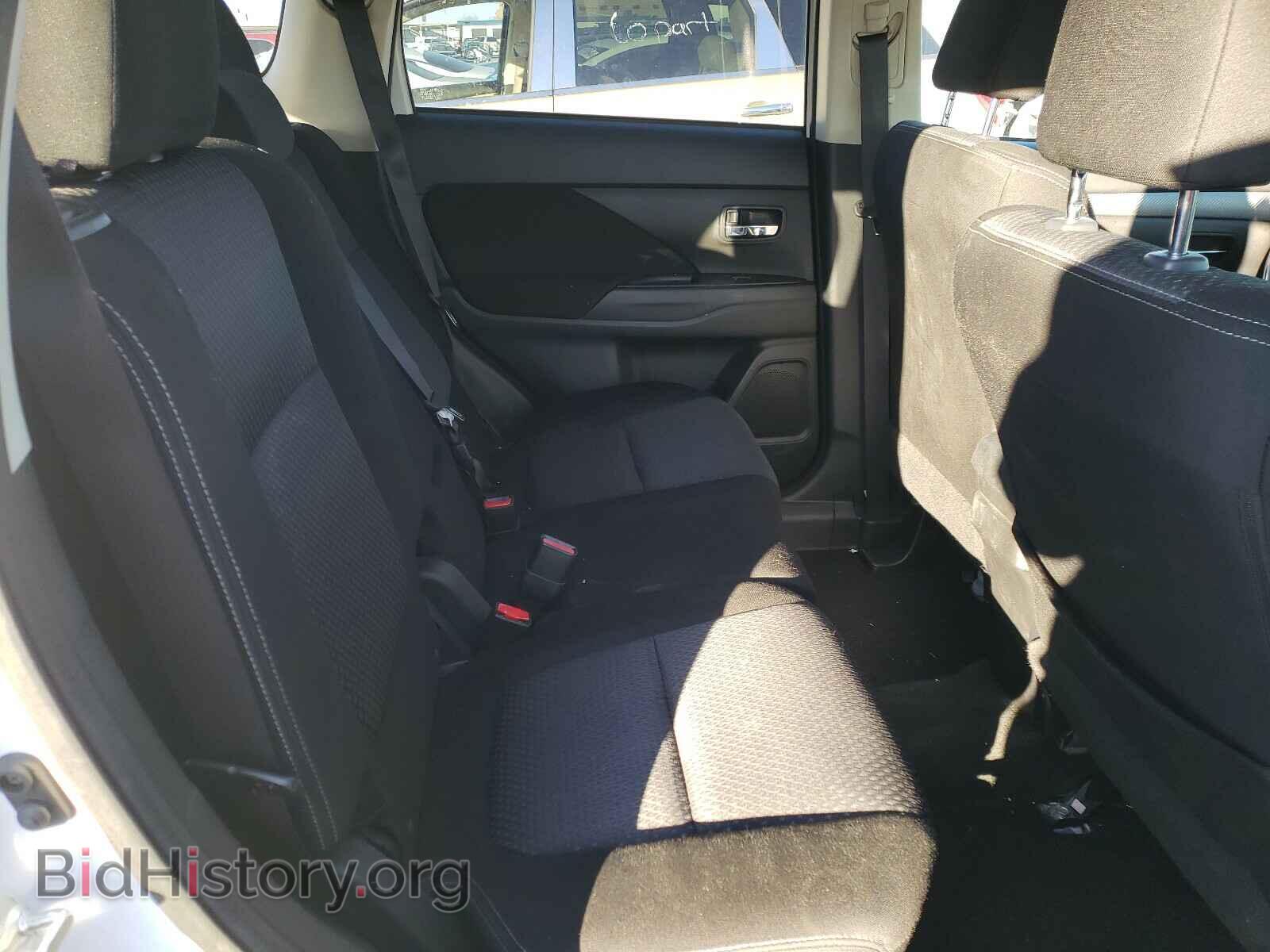2017 MITSUBISHI OUTLANDER - VIN: JA4AD3A36HZ023318 - Фото 6