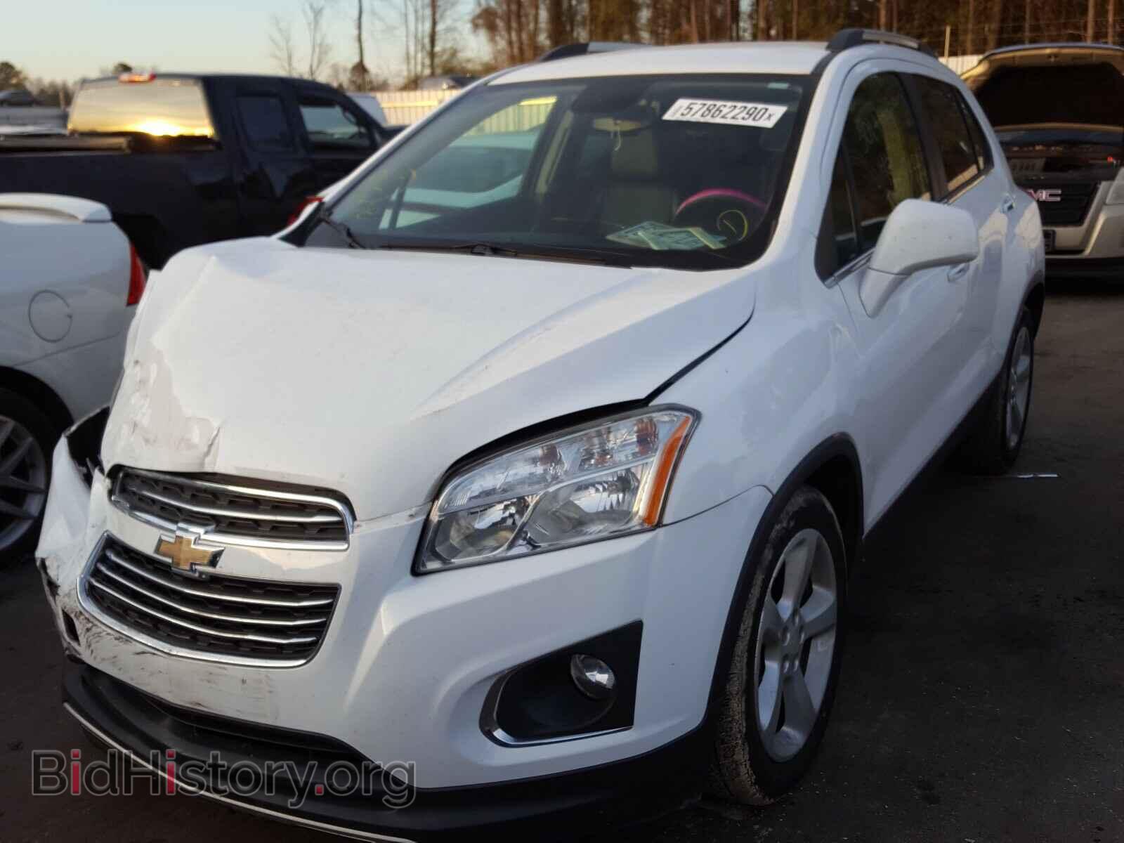 2016 CHEVROLET TRAX - VIN: 3GNCJMSB7GL200054 - Фото 2