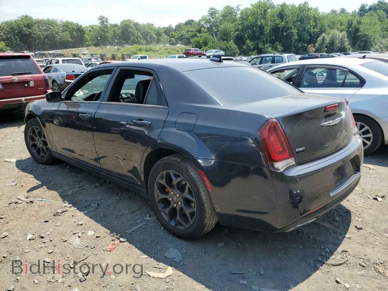 2019 CHRYSLER 300 - VIN: 2C3CCAGG5KH686827 - Фото 2