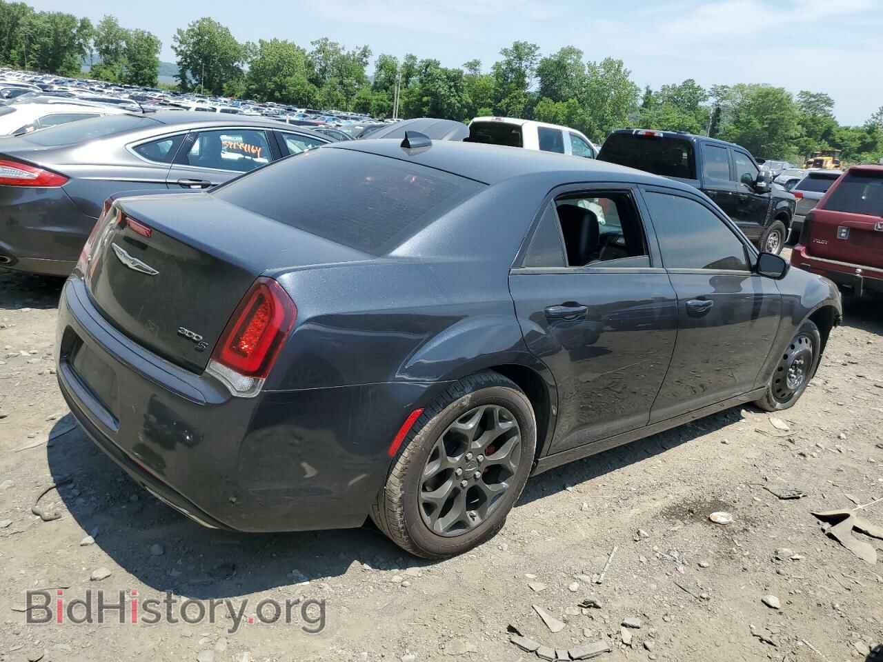 2019 CHRYSLER 300 - VIN: 2C3CCAGG5KH686827 - Фото 3