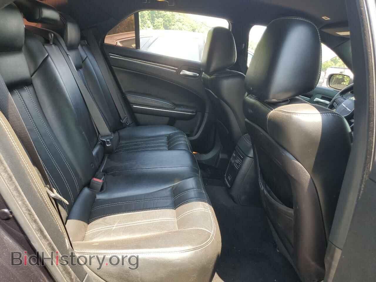2019 CHRYSLER 300 - VIN: 2C3CCAGG5KH686827 - Фото 10