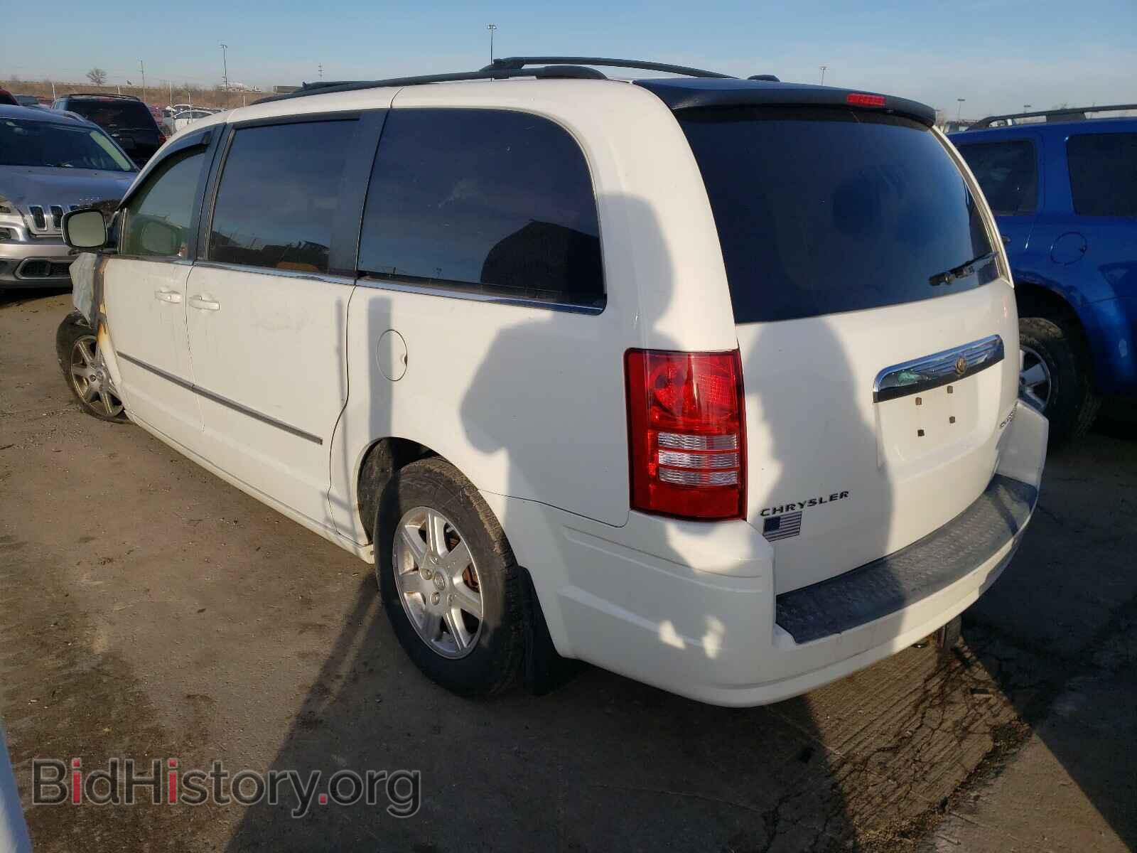 2010 CHRYSLER MINIVAN - VIN: 2A4RR5D16AR150239 - Фото 3