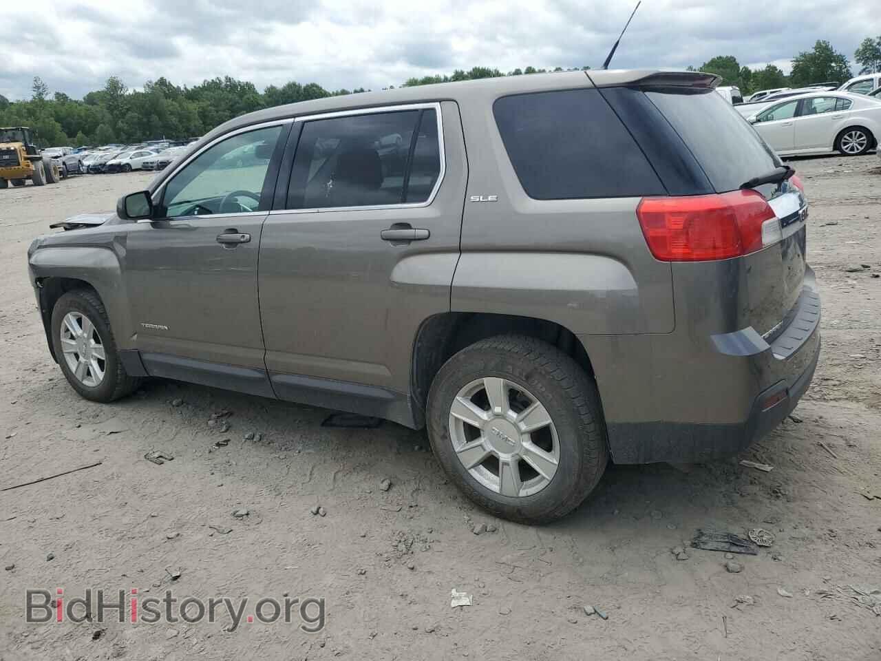 2011 GMC TERRAIN - VIN: 2CTFLREC0B6466535 - Photo 2