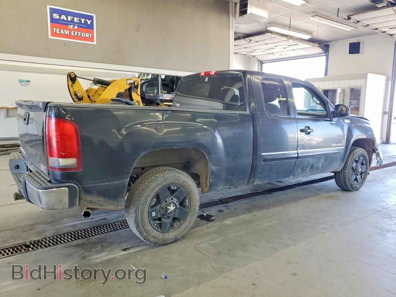 2011 GMC SIERRA - VIN: 1GTR2WE33BZ413861 - Фото 3