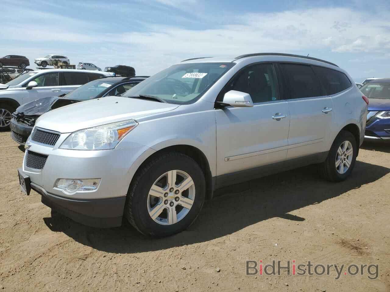 Photo 1GNLVFED2AS128234 - CHEVROLET TRAVERSE 2010