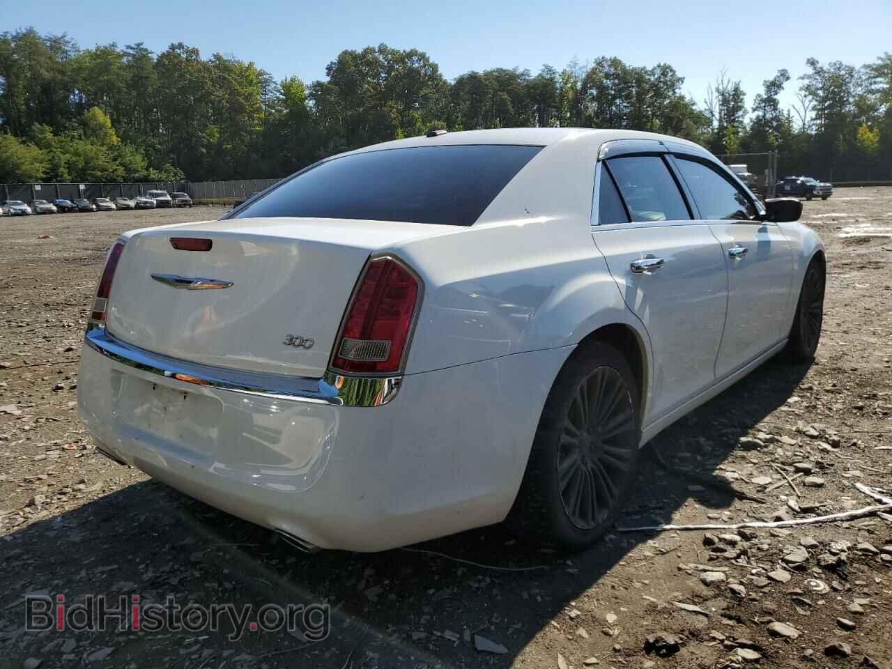 2011 CHRYSLER 300 - VIN: 2C3CA5CG1BH564369 - Фото 4
