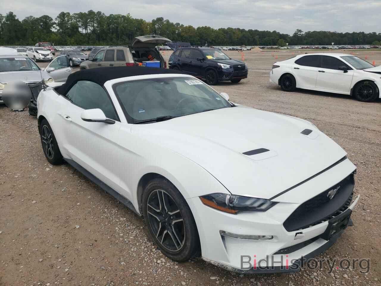 Photo 1FATP8UH7J5110321 - FORD MUSTANG 2018