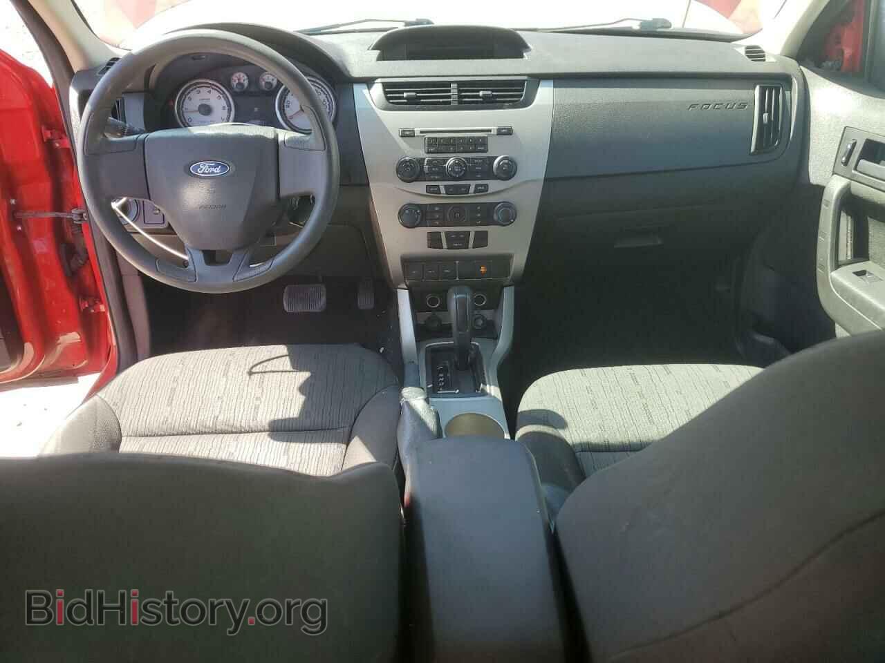 2008 FORD FOCUS - VIN: 1FAHP35N28W171139 - Фото 8