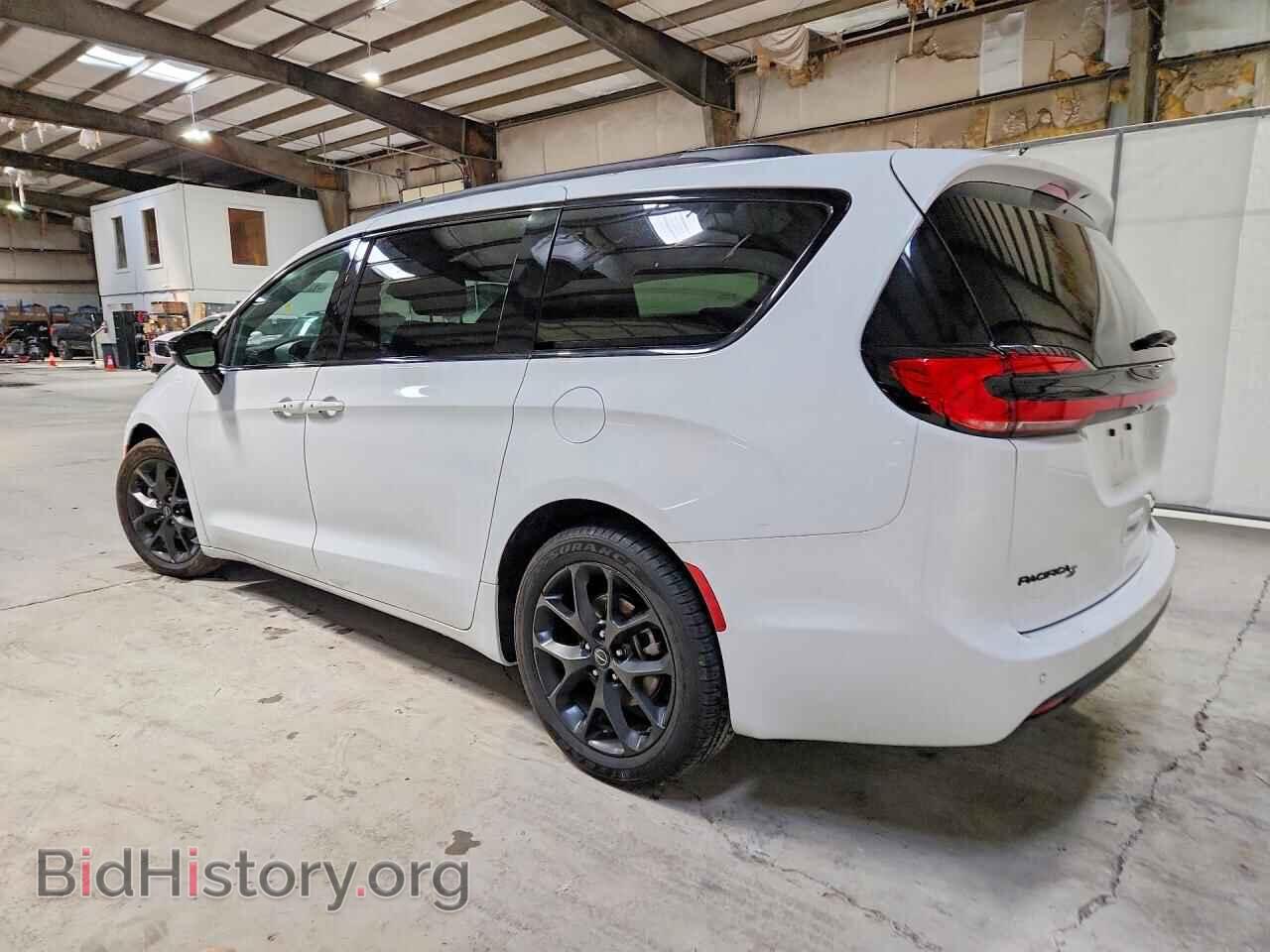 2025 CHRYSLER PACIFICA - VIN: 2C4RC1GG9SR552564 - Photo 2