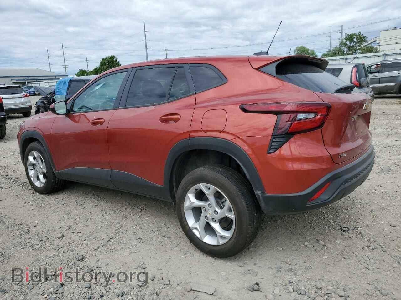 2024 CHEVROLET TRAX - VIN: KL77LFE26RC083106 - Фото 2