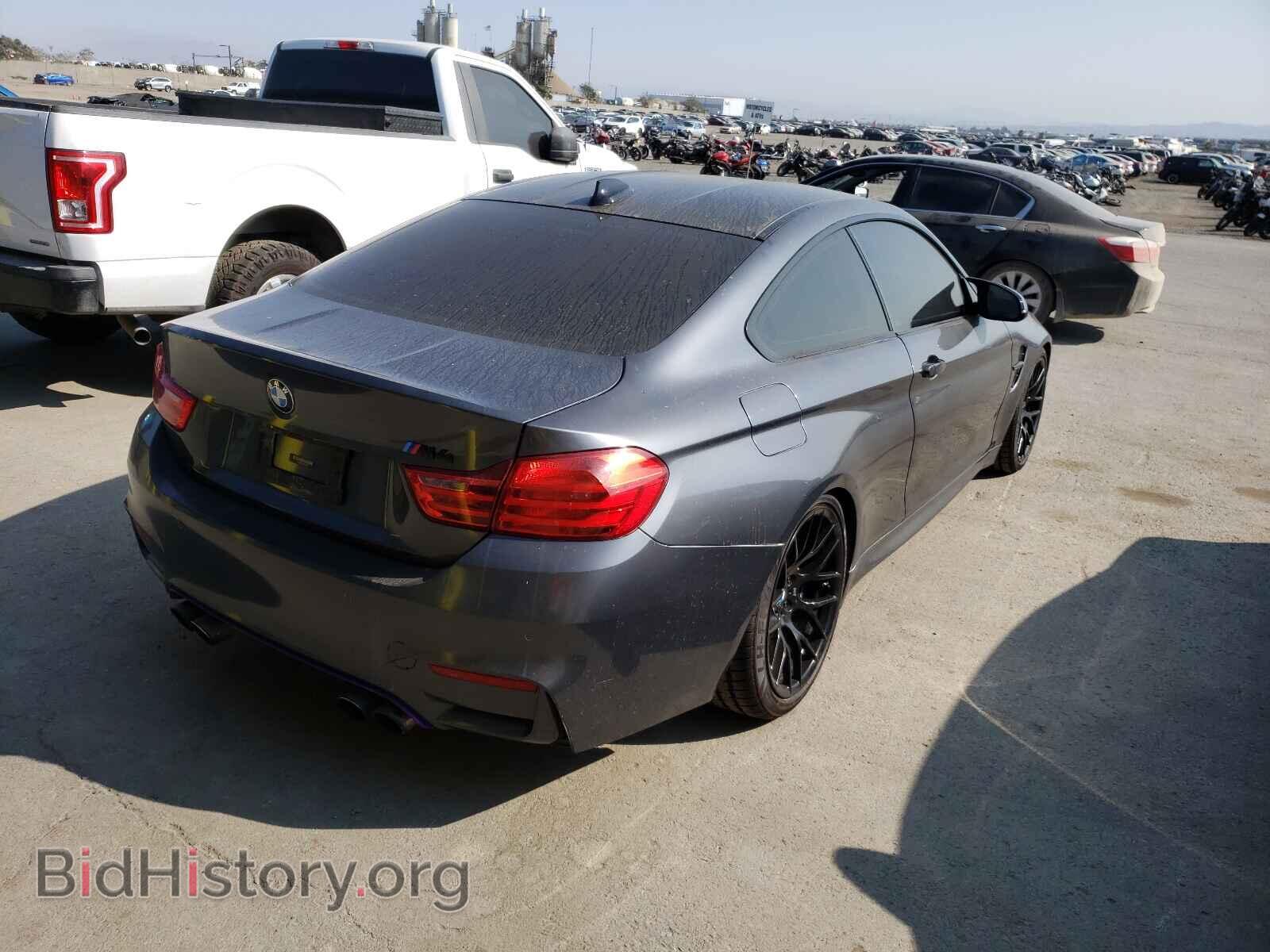 2015 BMW M4 - VIN: WBS3R9C54FK329823 - Фото 4