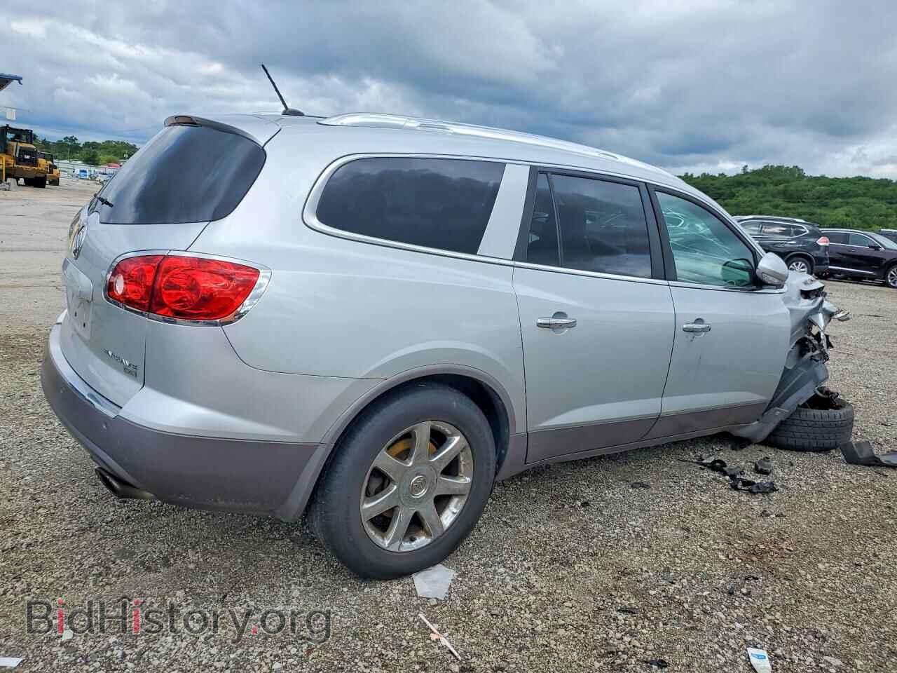 2010 BUICK ENCLAVE - VIN: 5GALRCED0AJ137145 - Фото 3