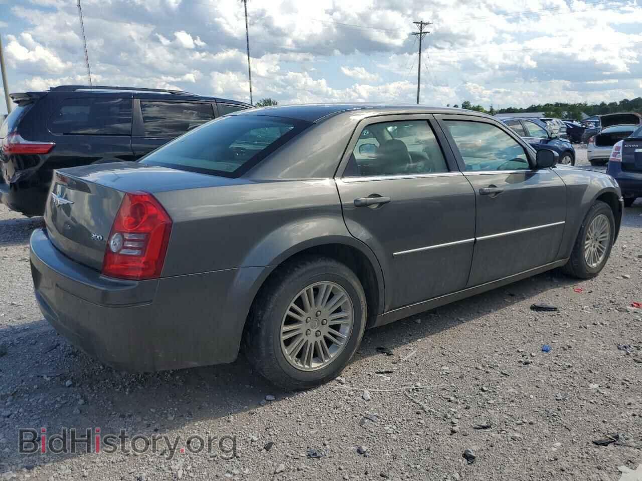 2009 CHRYSLER 300 - VIN: 2C3KA43D29H543908 - Фото 3