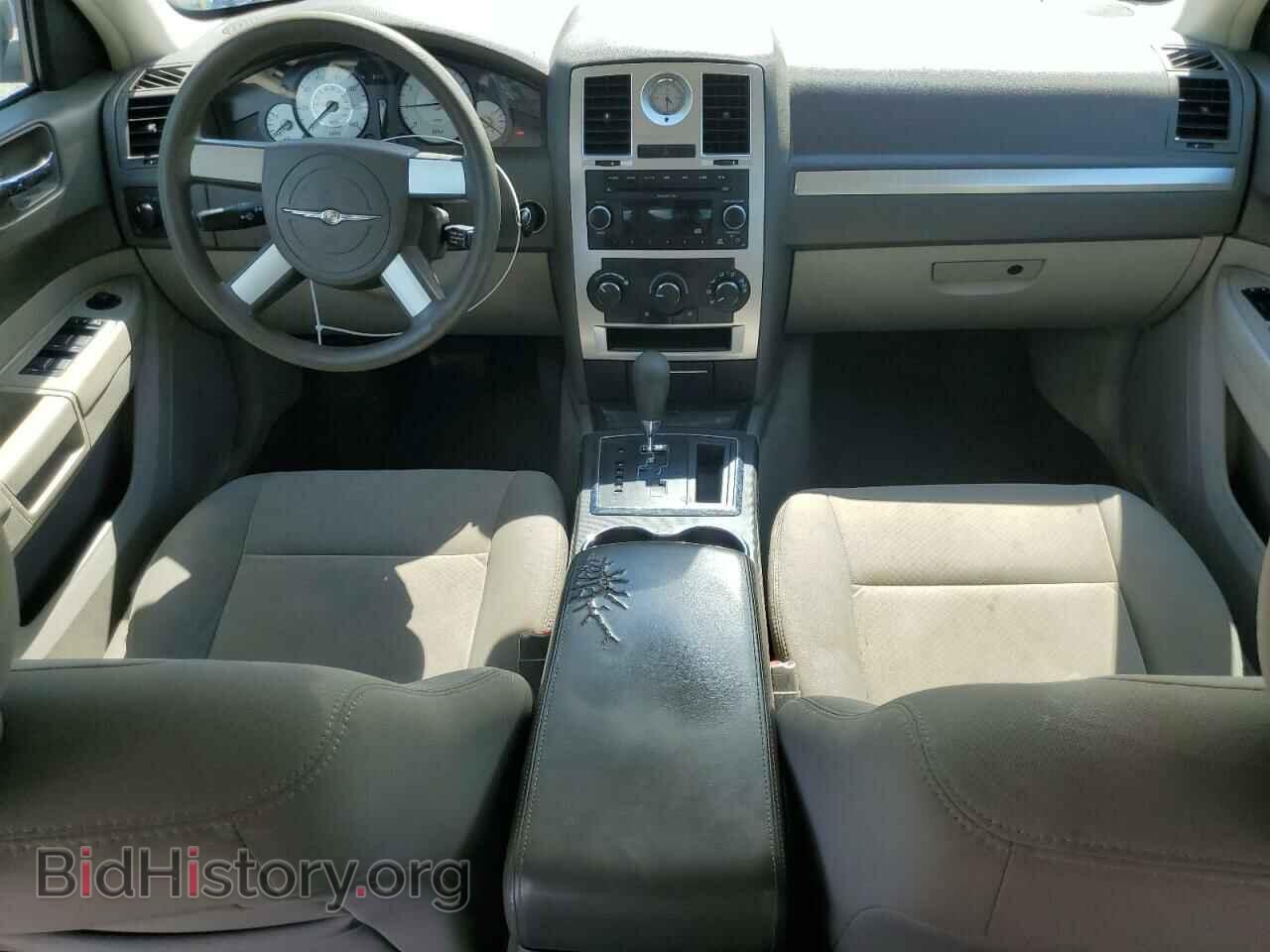 2009 CHRYSLER 300 - VIN: 2C3KA43D29H543908 - Фото 8
