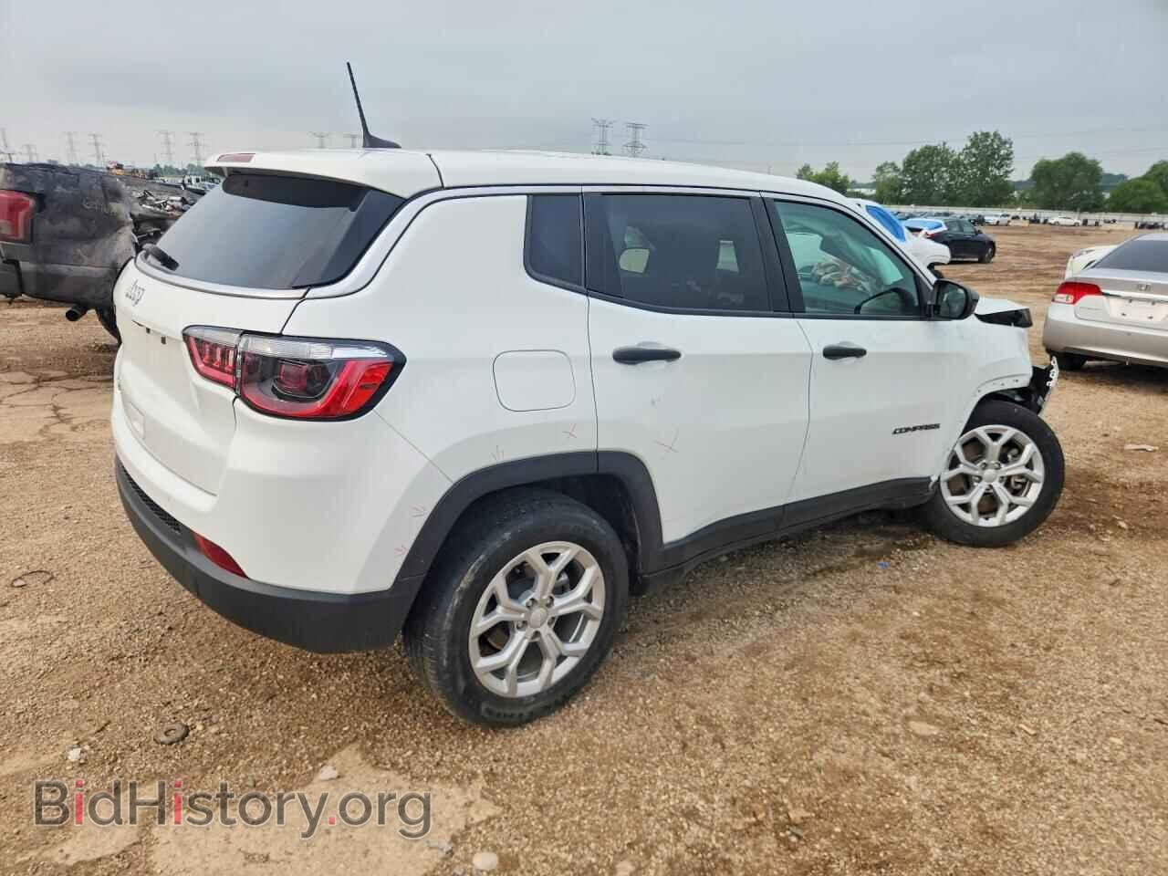 2024 JEEP COMPASS - VIN: 3C4NJDAN9RT166490 - Фото 3