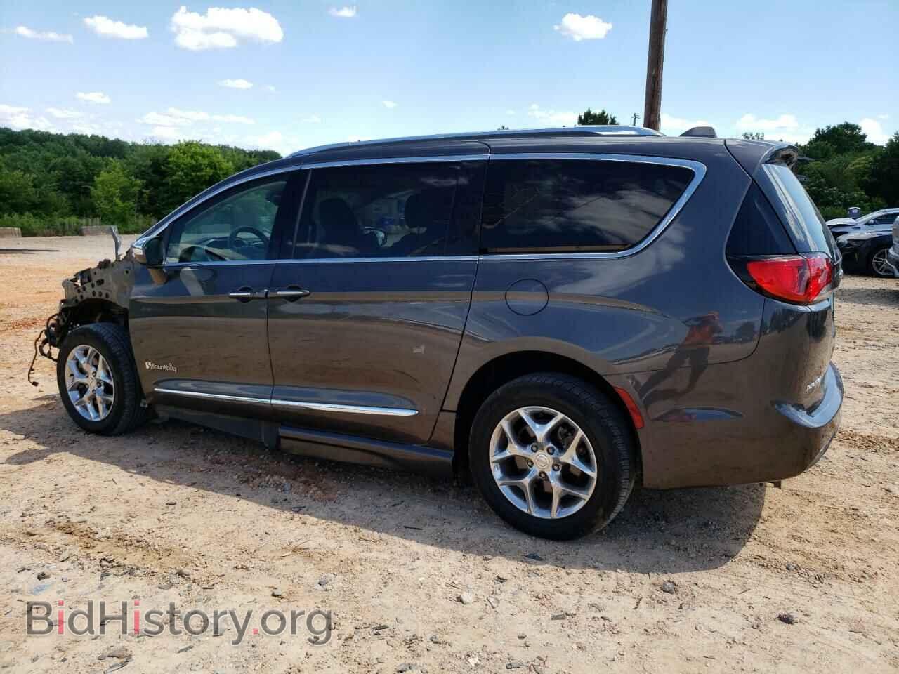 2017 CHRYSLER PACIFICA - VIN: 2C4RC1GG7HR504540 - Фото 2