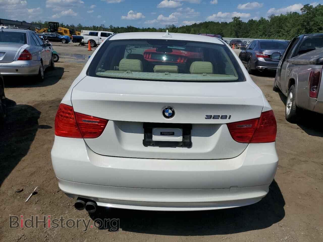 2011 BMW 3 SERIES - VIN: WBAPH7C59BE851269 - Фото 6