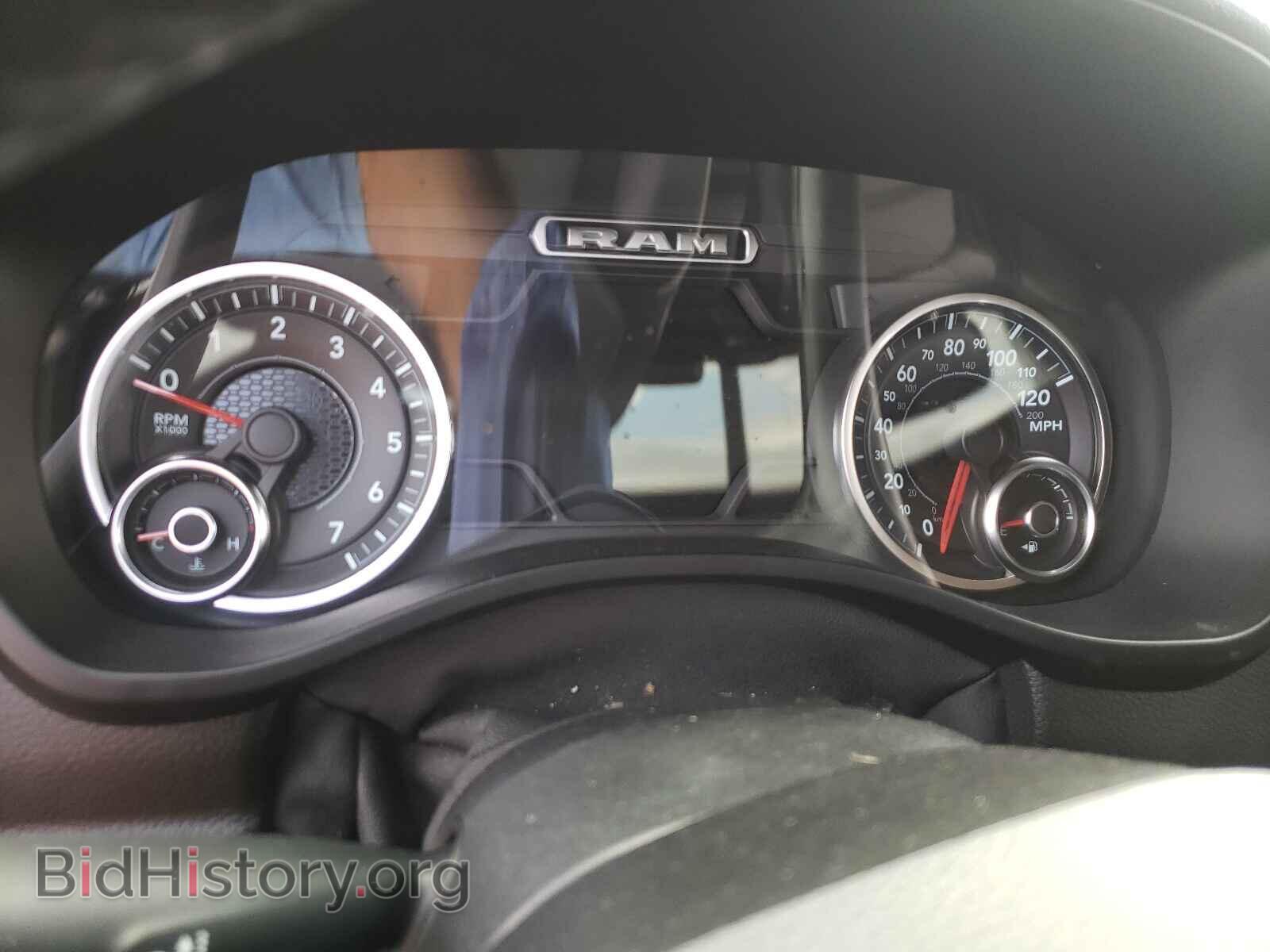 2019 RAM 1500 - VIN: 1C6SRFJT8KN734599 - Фото 8